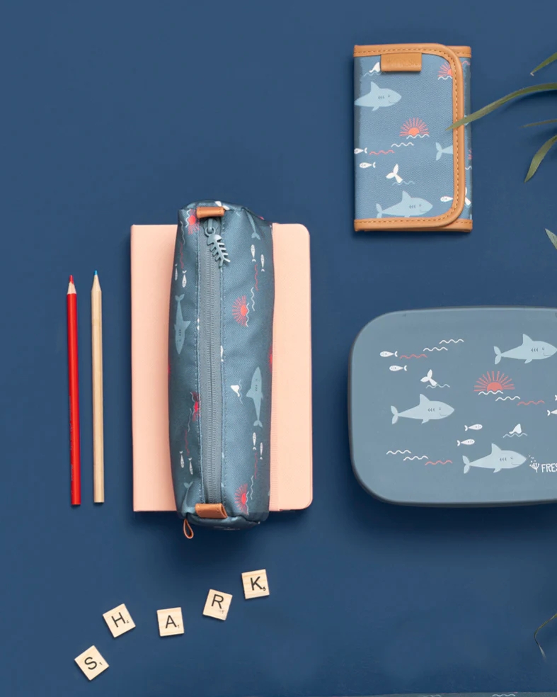 8720874459507-trousse-a-crayons-shark--fresk