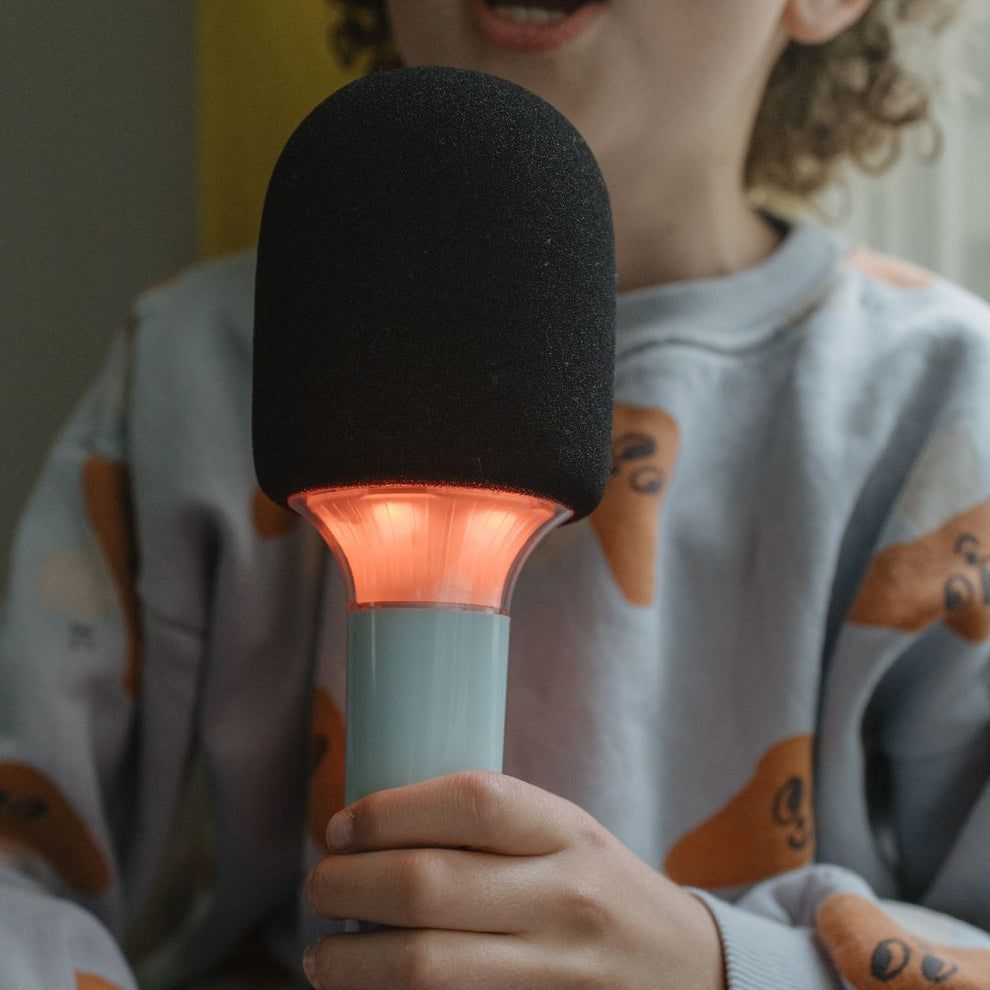 5407009182518-kidymic-vert--micro-karaoke-bluetooth-avec-effets-lumineux-kidywolf