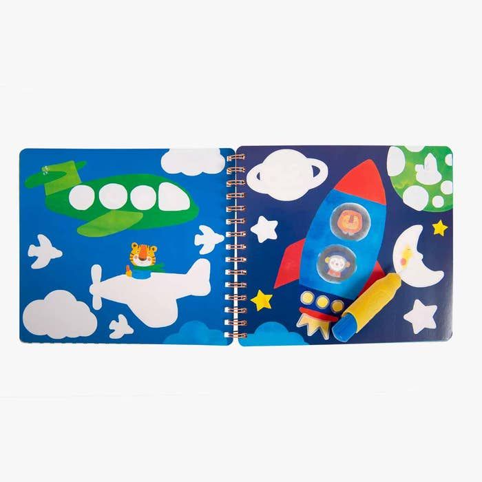 3575676616093-peinture-pinceau-magique-les-popipop--moulin-roty--cahier-magique-a-leau-des-3-ans